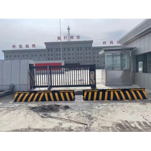 液壓翻板路障機(jī)